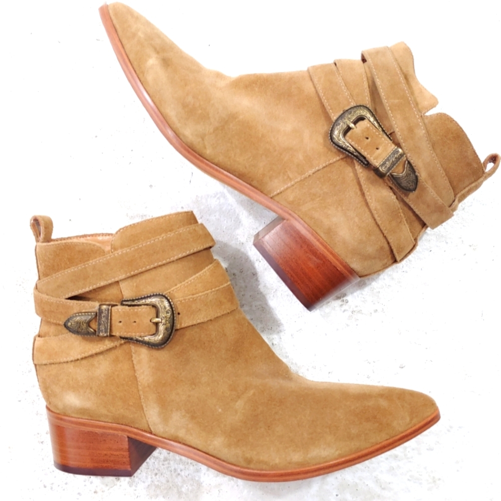 MARC FISHER YANDI ANKLE BOOT